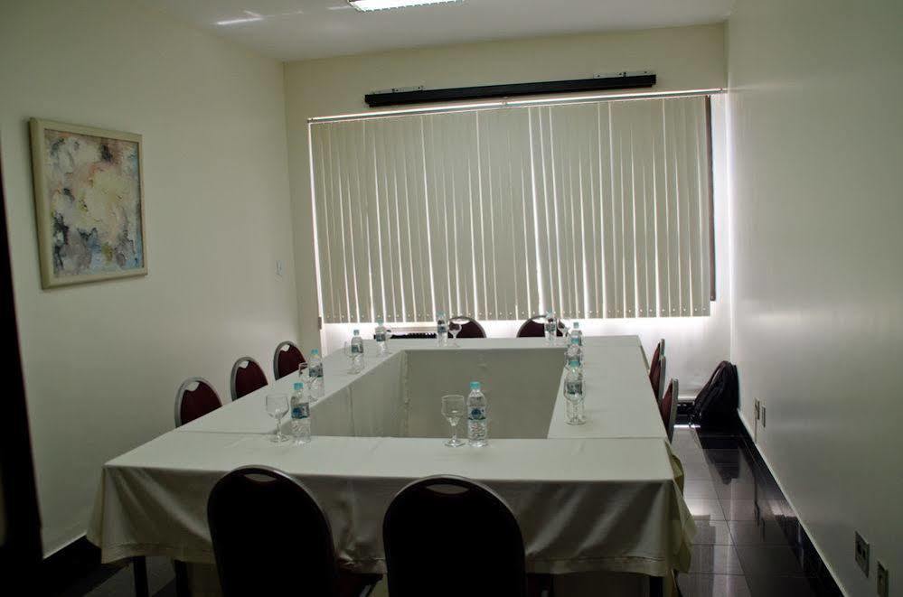 Cachoeiro Plaza Hotel Cachoeiro de Itapemirim Kültér fotó